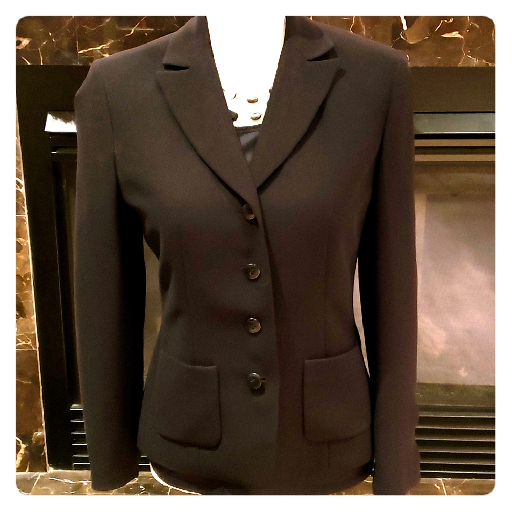 Women's Blazer size 4 from Petite and Sophisticate